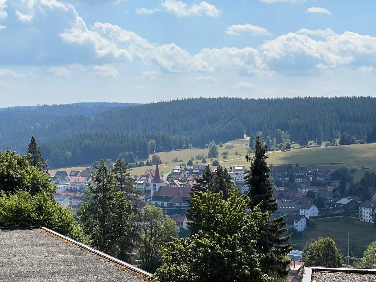 Apartment Annis Panoramablick Pool Sauna Tennis Schonach im Schwarzwald Exterior photo
